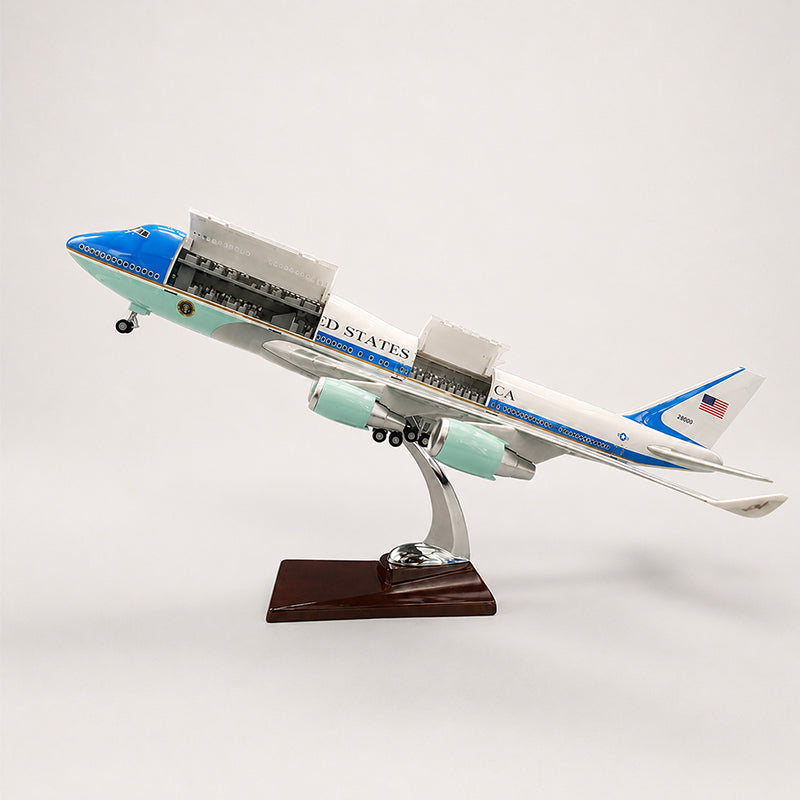 US Air Force One Boeing 747 1:150 Scale Model — view 5