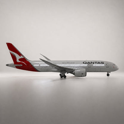 Qantas Boeing 787-9 Dreamliner 1:130 Scale Model — view 7