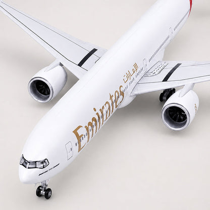 Emirates Boeing 777-300ER 1:157 Scale Model — view 5