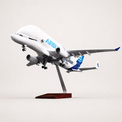 Airbus A330-743L BelugaXL 1:150 Scale Model — view 5
