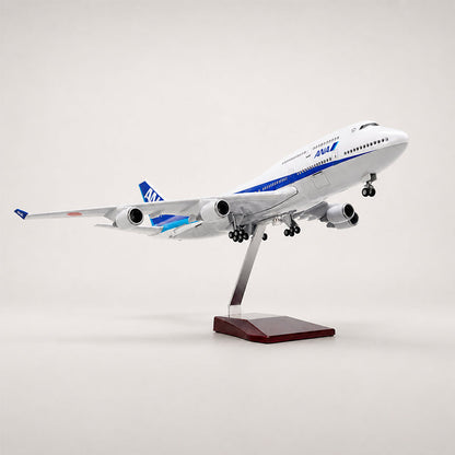 All Nippon Airways Boeing 747 1:150 Scale Model — view 3