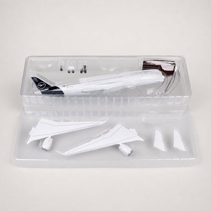 Lufthansa Airbus A350 1:142 Scale Model — view 11