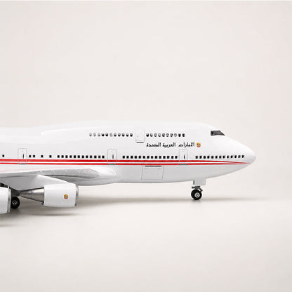 UAE Presidential Flight Boeing 747 1:150 Scale Model — view 6