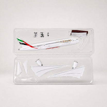 Emirates Boeing 787 1:130 Scale Model — view 8