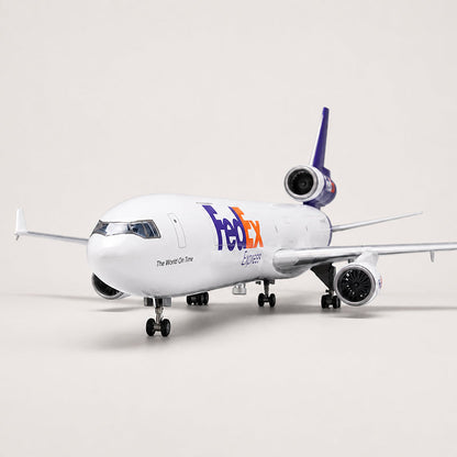 FedEx McDonnell Douglas MD-11 1:130 Scale Model — view 5