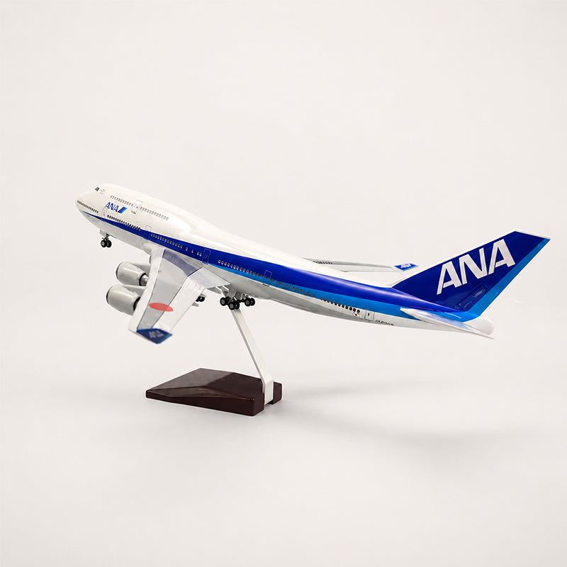 All Nippon Airways Boeing 747 1:150 Scale Model — view 4