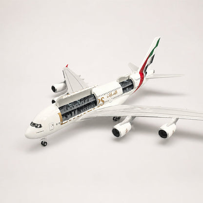 Emirates Airbus A380 1:160 Scale Model — view 7