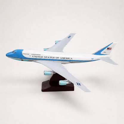 US Air Force One Boeing 747 1:150 Scale Model — view 10