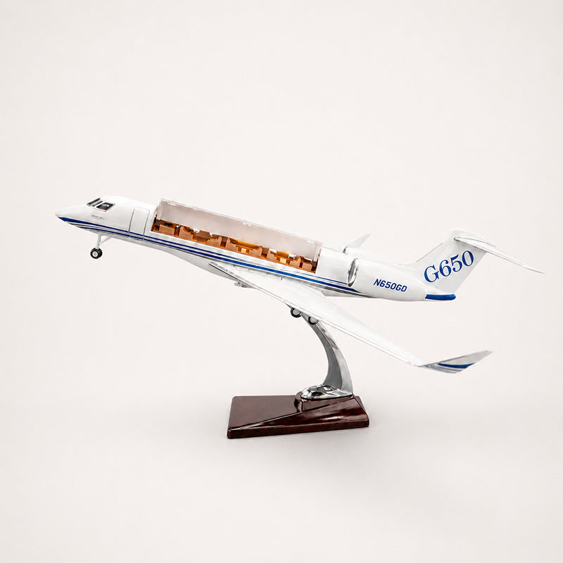 Gulfstream G650 1:50 Scale Model — view 2