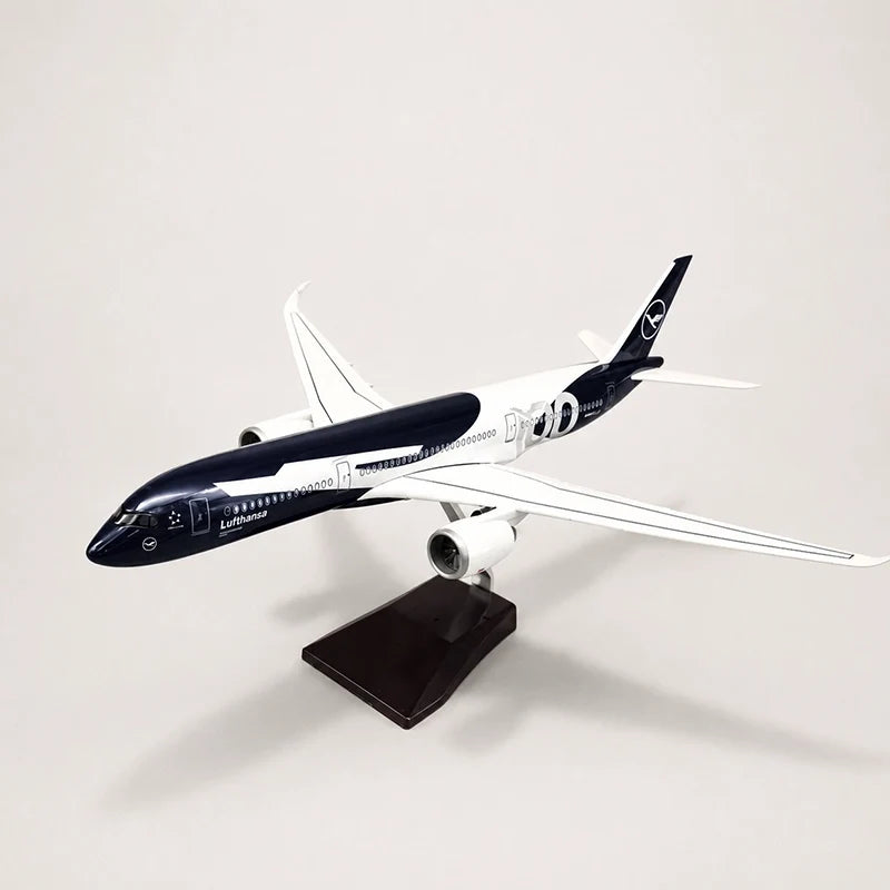 Lufthansa Airbus A350 100 Years Edition 1:142 Scale Model — view 4