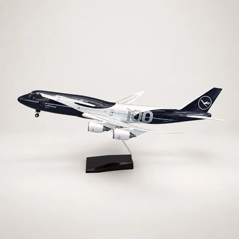 Lufthansa Boeing 747-8 100 Years Edition 1:150 Scale Model