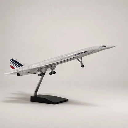 Air France Concorde 1:125 Scale Model — view 2