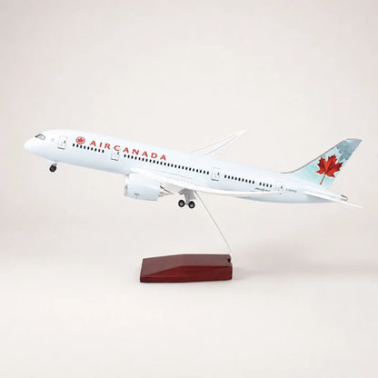 Air Canada Boeing 787 1:130 Scale Model — view 4