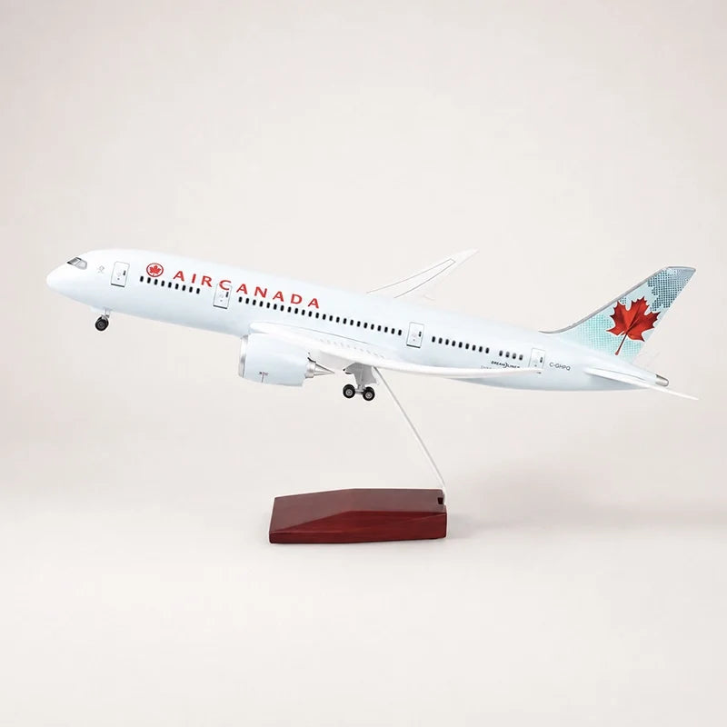 Air Canada Boeing 787 1:130 Scale Model — view 4