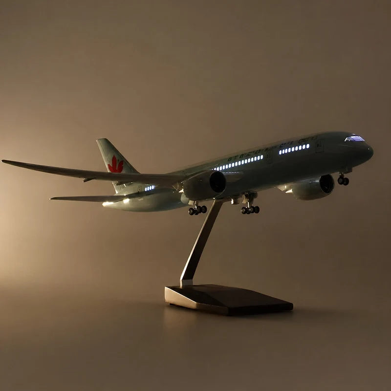 Air Canada Boeing 787 1:130 Scale Model — view 6
