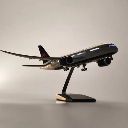 Air Canada Boeing 787 1:130 Scale Model — view 5