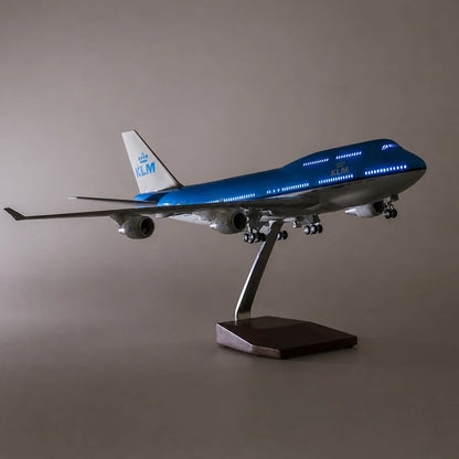 KLM Royal Dutch Airlines Boeing 747-400 1:150 Scale Model — view 5