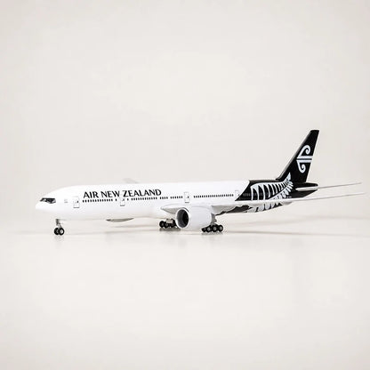 Air New Zealand Boeing 777-300ER 1:157 Scale Model — view 6
