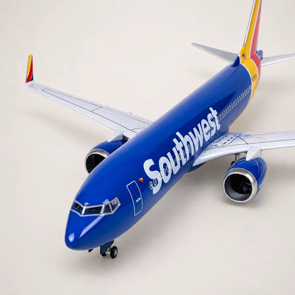 Southwest Airlines Boeing 737 1:85 Scale Model — view 7