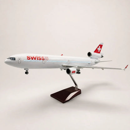 SWISS McDonnell Douglas MD-11 1:130 Scale Model — view 6