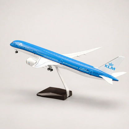 KLM Royal Dutch Airlines Boeing 787-10 1:145 Scale Model — view 3