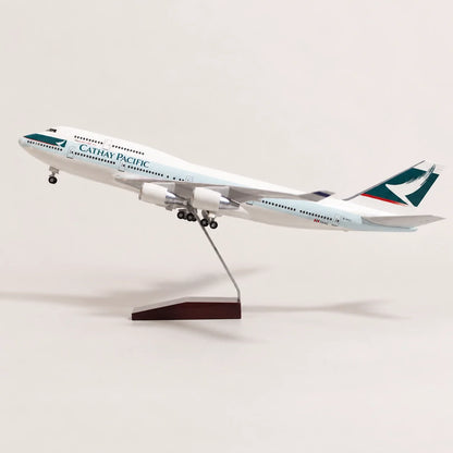 Cathay Pacific Boeing 747 1:150 Scale Model