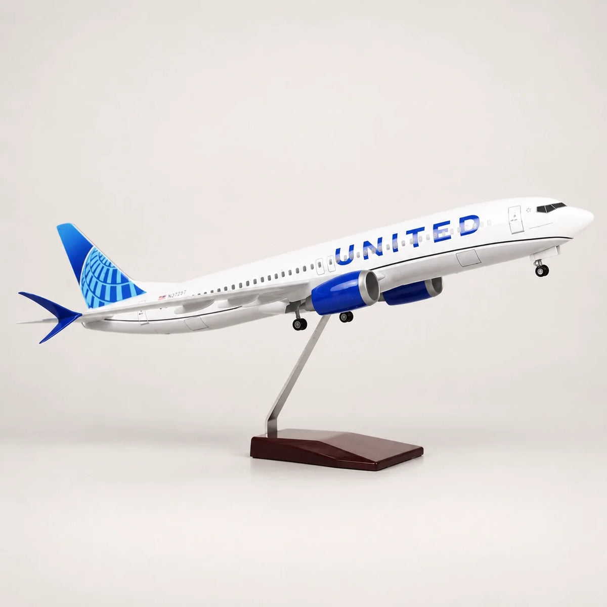 United Airlines Boeing 737 1:85 Scale Model — view 3