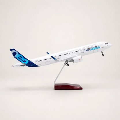 Airbus A321neo Prototype 1:100 Scale Model
