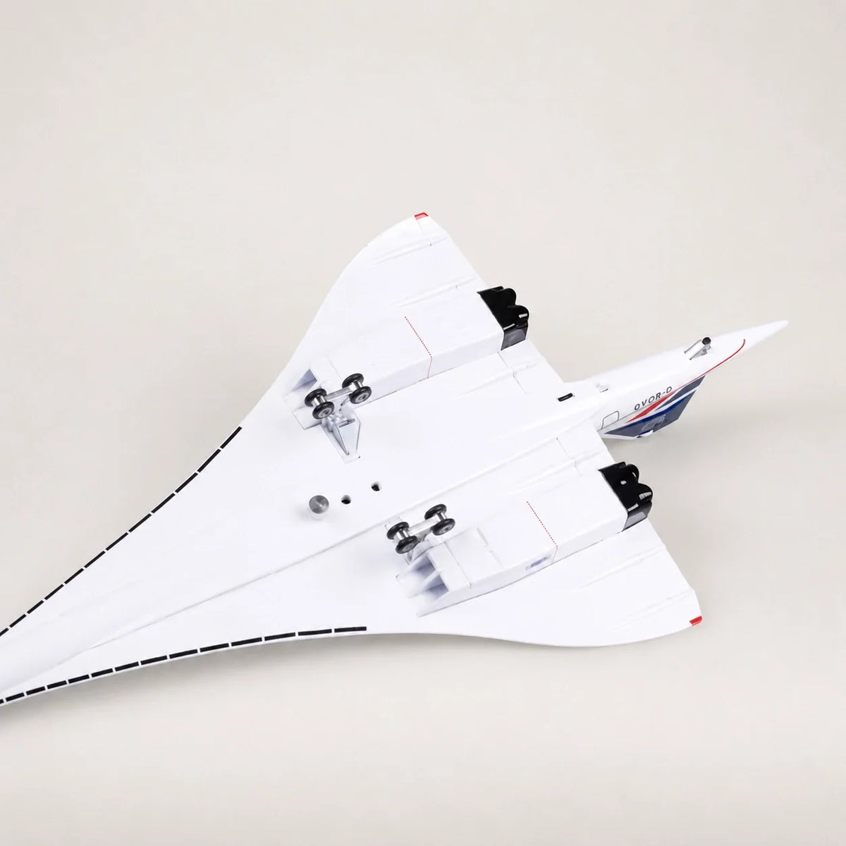 Singapore Airlines Concorde 1:125 Scale Model — view 10