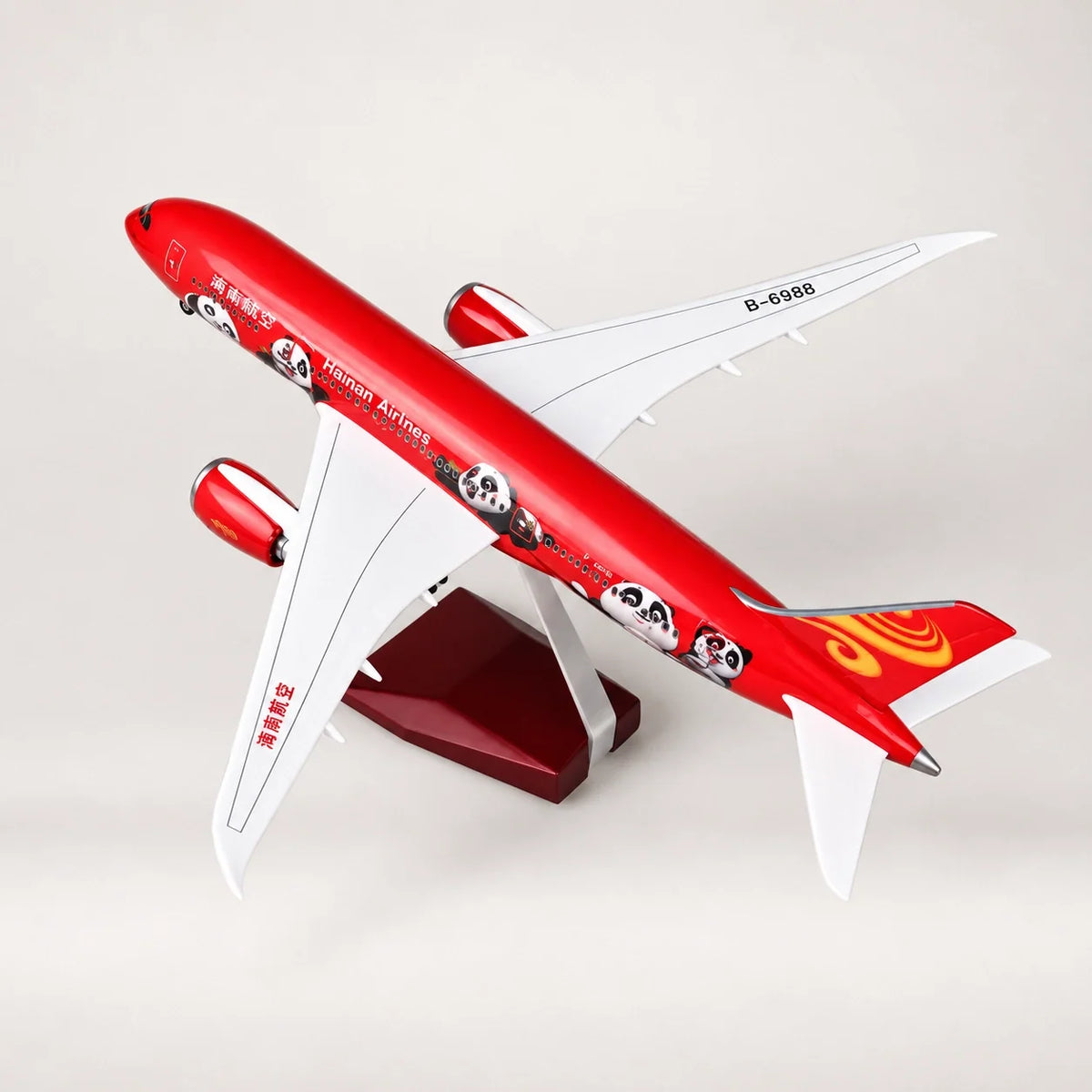 Hainan Airlines Boeing 787 Kung Fu Panda Edition 1:130 Scale Model — view 5