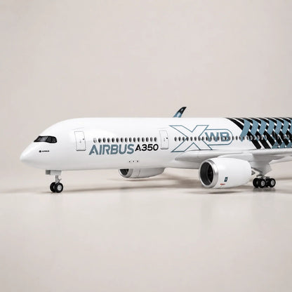 Airbus A350 XWB Prototype Carbon Fibre Livery 1:142 Scale Model — view 7