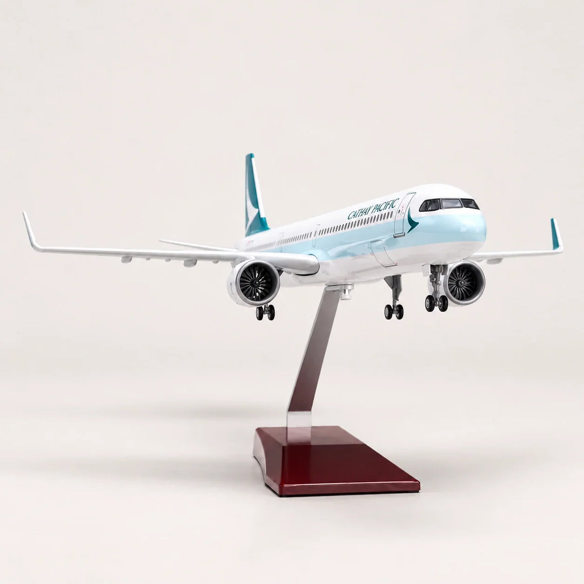 Cathay Pacific Airbus A321neo 1:100 Scale Model — view 6