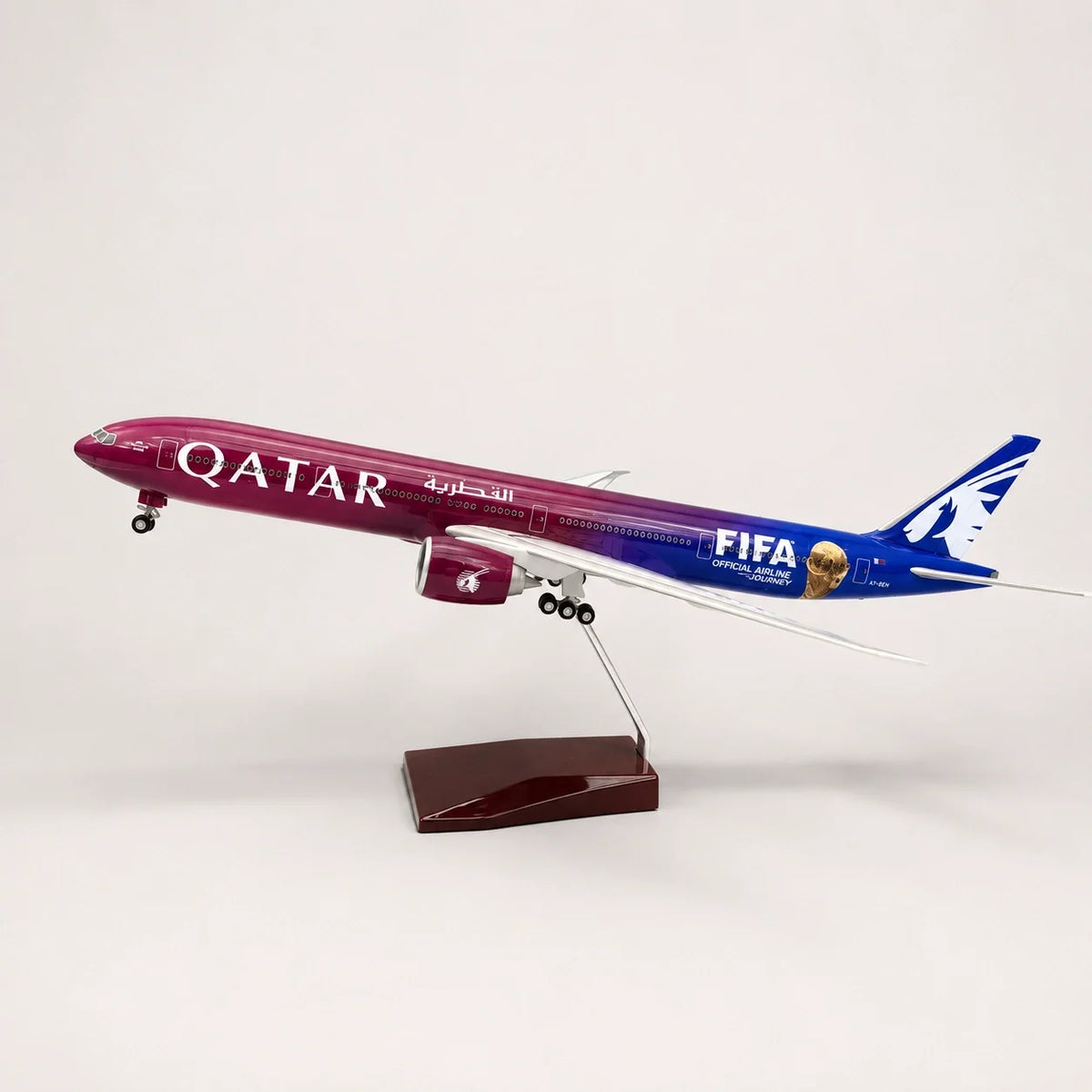 Qatar Airways Boeing 777 FIFA World Cup Edition 2026 1:157 Scale Model — view 3