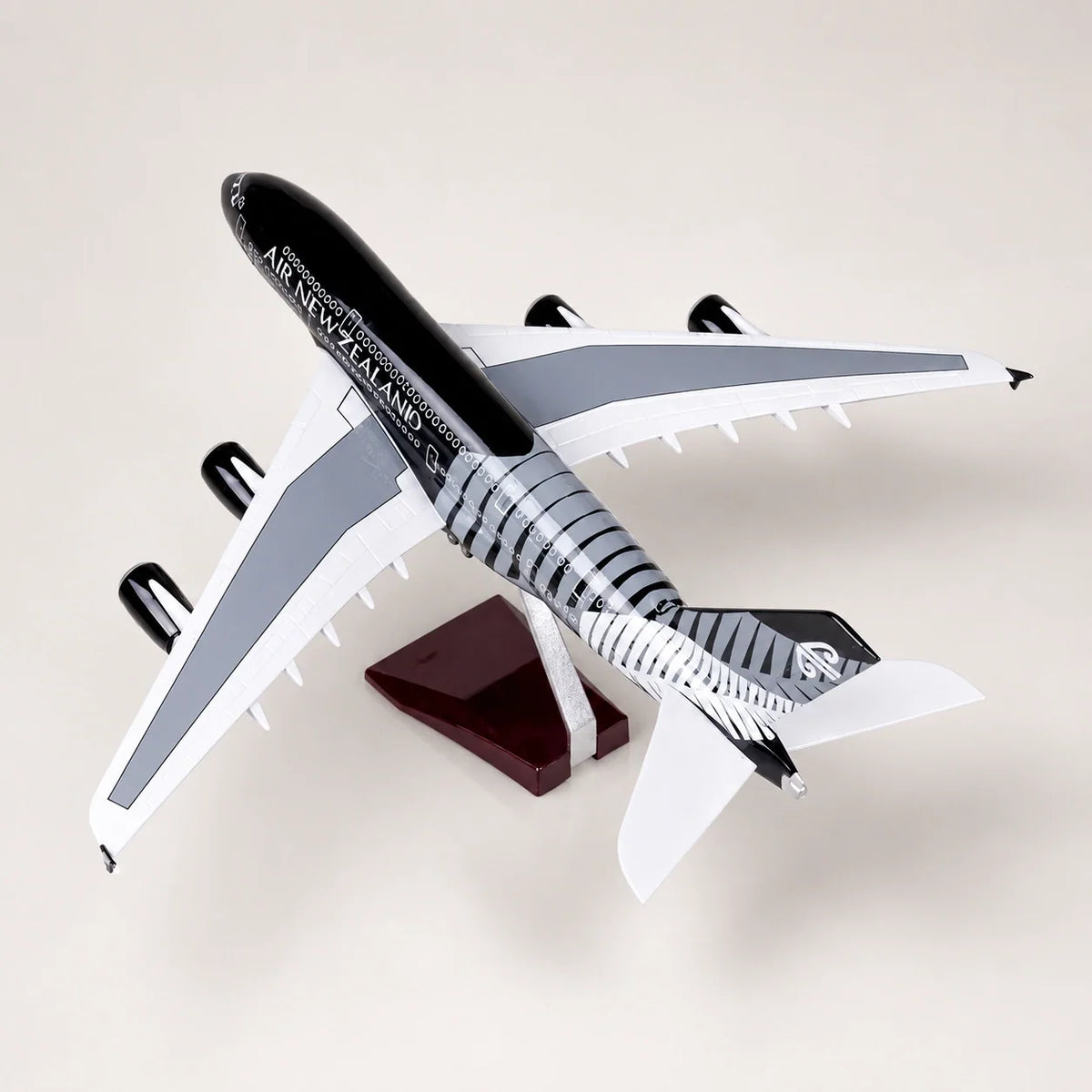 Air New Zealand Airbus A380 All Blacks 1:160 Scale Model — view 4