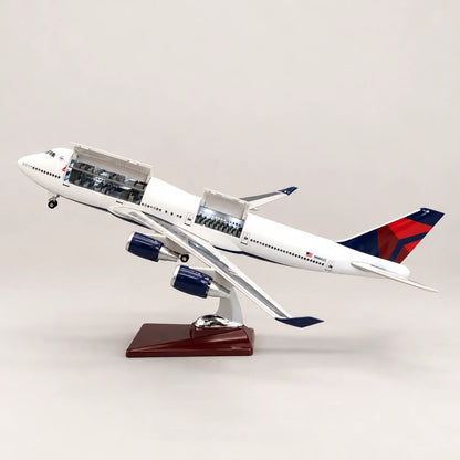 Delta Air Lines Boeing 747 1:150 Scale Model — view 9