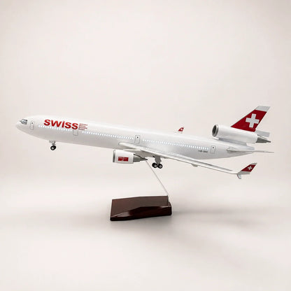 SWISS McDonnell Douglas MD-11 1:130 Scale Model — view 3
