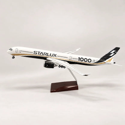 STARLUX Airlines Airbus A350-1000 Special Livery 1:157 Scale Model — view 3