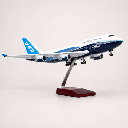 Boeing 747 Prototype 1:150 Scale Model — view 5