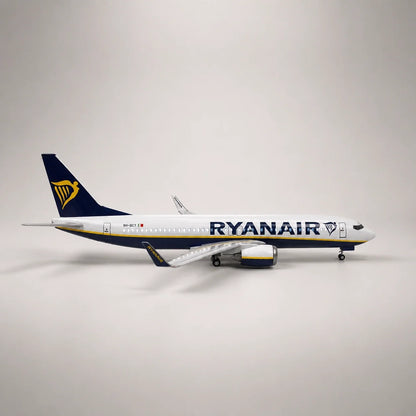 Ryanair Boeing 737 1:85 Scale Model — view 4