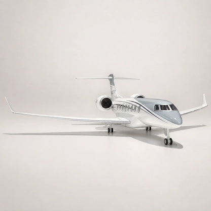 Gulfstream G650ER 1:50 Scale Model — view 7