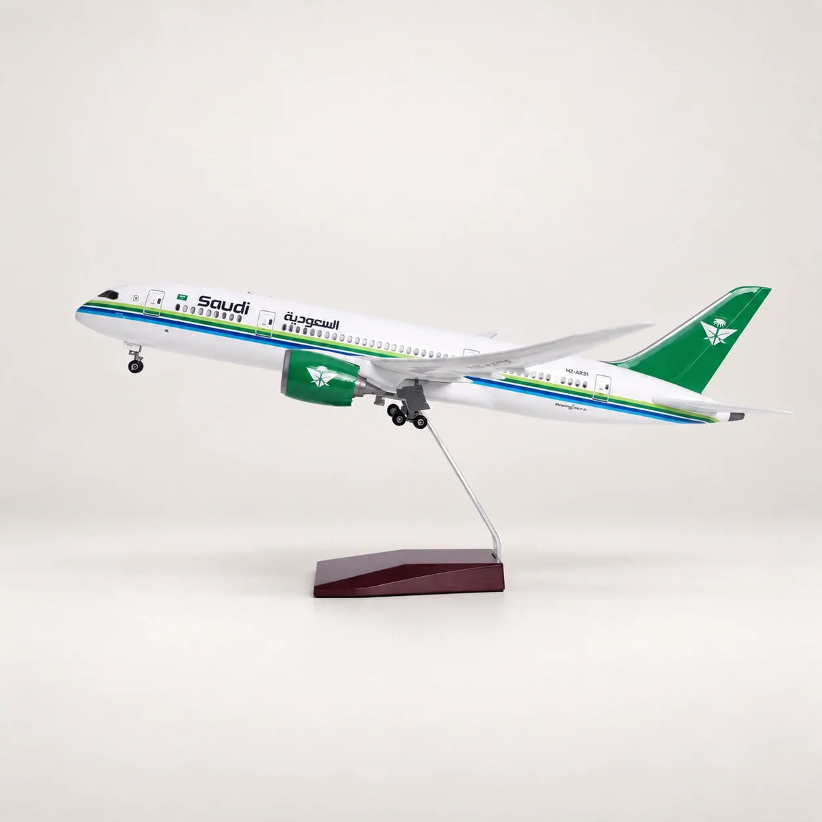 Saudia Boeing 787 1:130 Scale Model