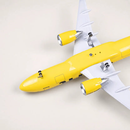 Spirit Airlines Airbus A320 1:80 Scale Model — view 7
