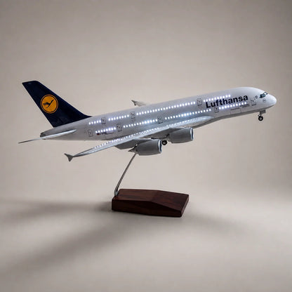 Lufthansa Airbus A380 Classic Livery 1:160 Scale Model — view 2