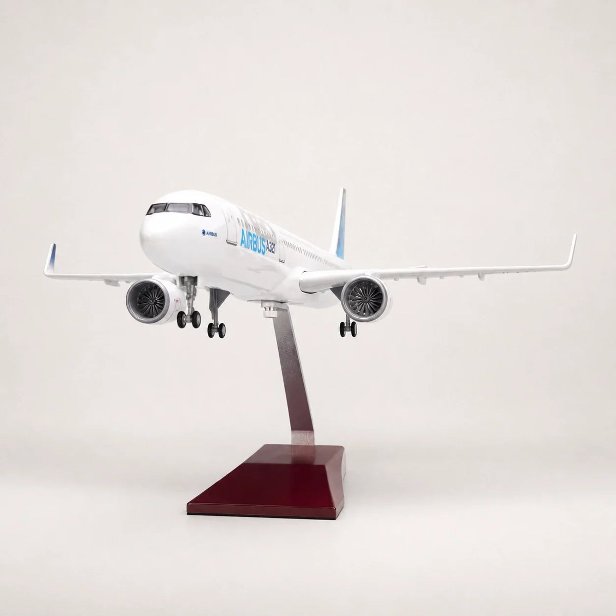 Airbus A321neo Prototype 1:100 Scale Model — view 2