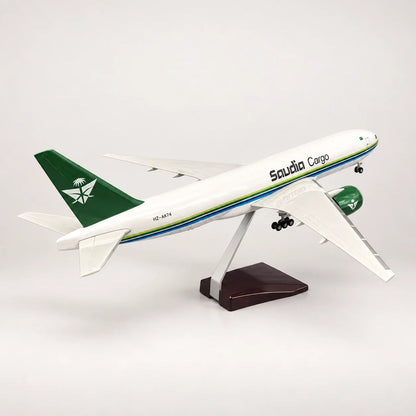 Saudia Cargo Boeing 777F 1:135 Scale Model — view 4