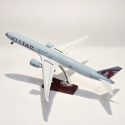 Qatar Airways Boeing 777-300ER 1:157 Scale Model — view 3