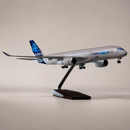 Airbus A350 XWB Prototype 1:142 Scale Model — view 3
