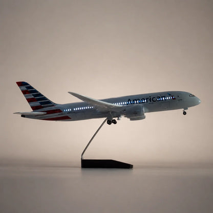 American Airlines Boeing 787 Dreamliner 1:130 Scale Model — view 4