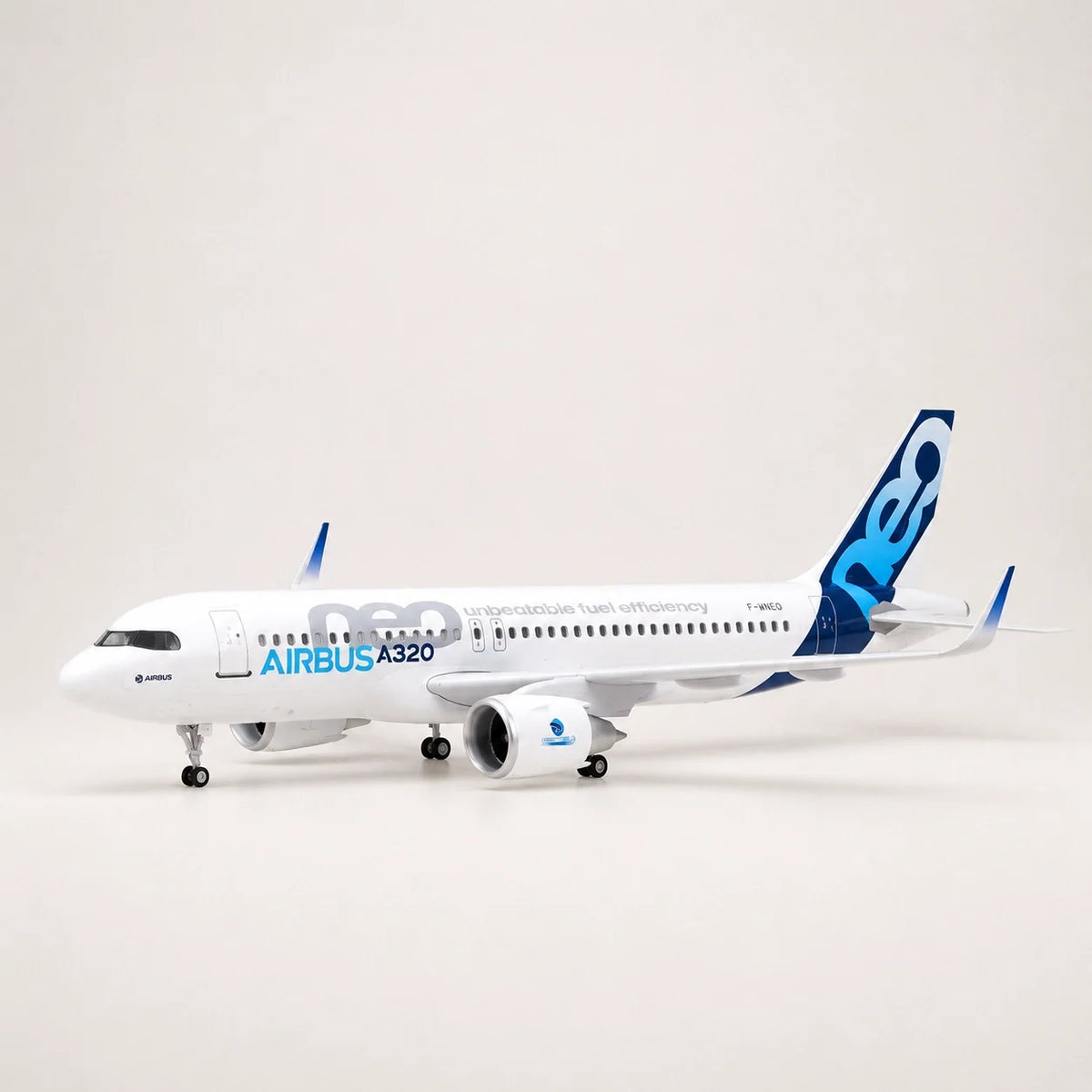Airbus A320neo Prototype 1:80 Scale Model — view 4
