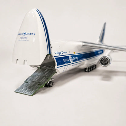 Antonov An-124 Ruslan 1:165 Scale Model — view 9